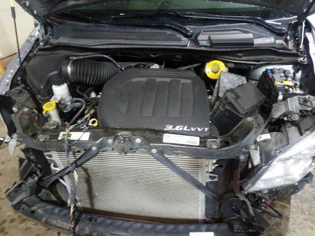 Photo 6 VIN: 2C4RDGCG4JR242004 - DODGE GRAND CARA 