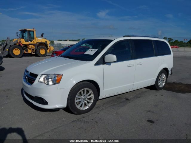 Photo 1 VIN: 2C4RDGCG4JR327103 - DODGE GRAND CARAVAN 