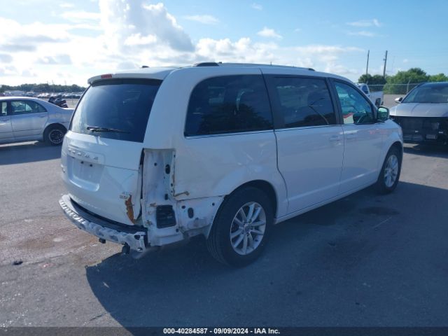 Photo 3 VIN: 2C4RDGCG4JR327103 - DODGE GRAND CARAVAN 