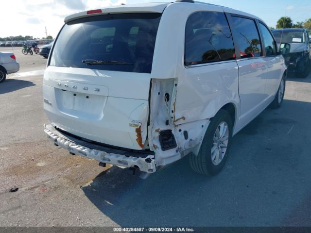 Photo 5 VIN: 2C4RDGCG4JR327103 - DODGE GRAND CARAVAN 