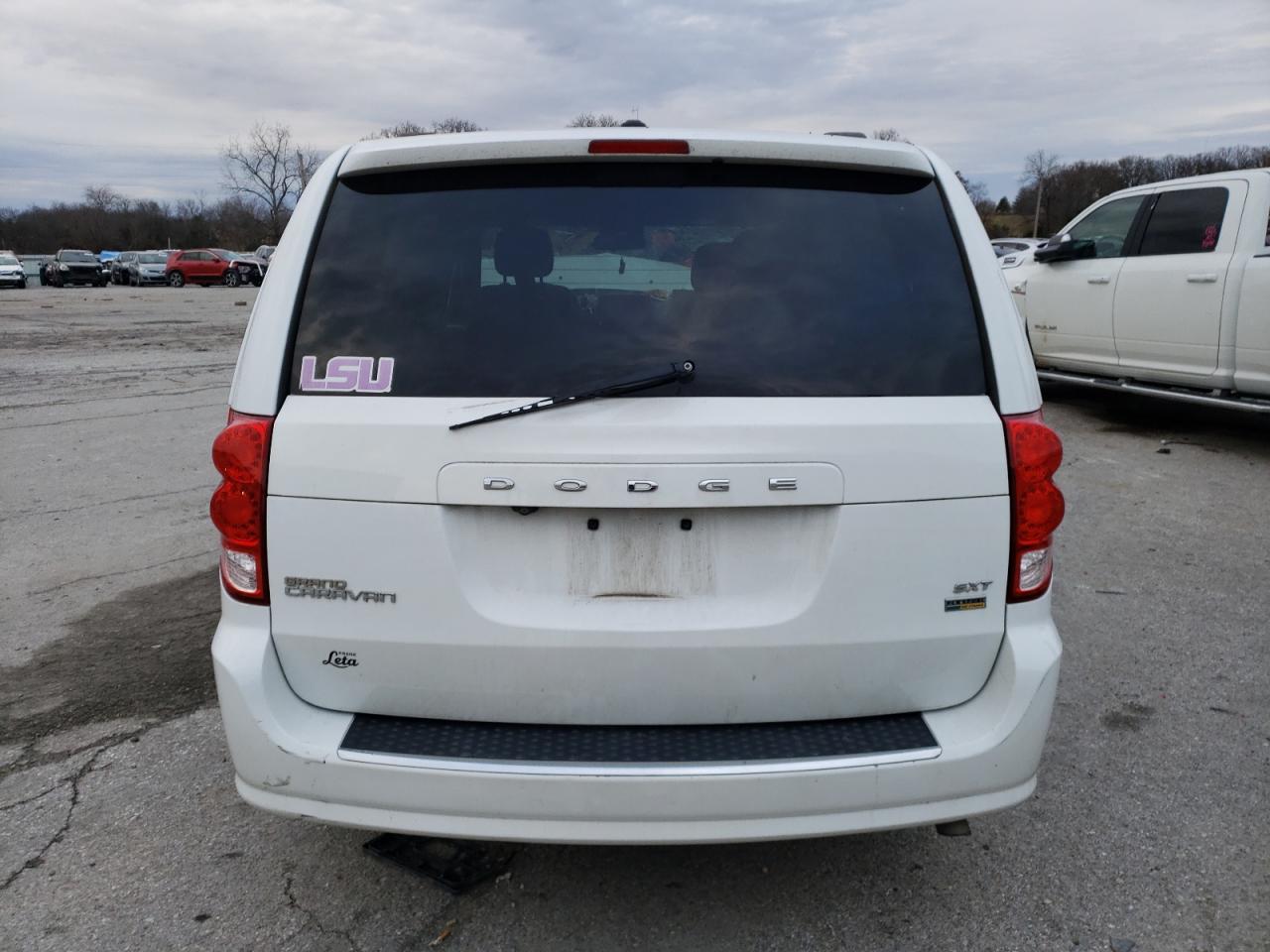 Photo 5 VIN: 2C4RDGCG4KR736025 - DODGE CARAVAN 