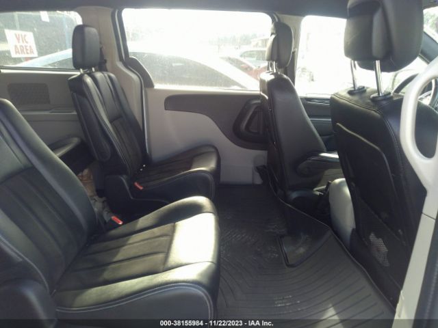 Photo 7 VIN: 2C4RDGCG4KR747834 - DODGE GRAND CARAVAN 