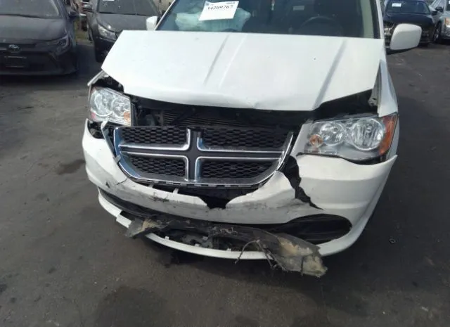 Photo 5 VIN: 2C4RDGCG5CR242449 - DODGE GRAND CARAVAN 