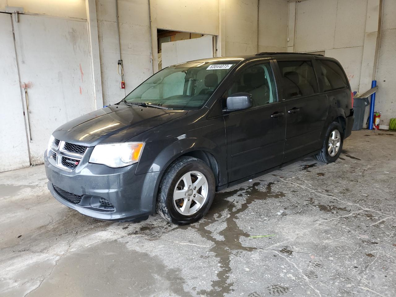 Photo 0 VIN: 2C4RDGCG5CR294616 - DODGE CARAVAN 