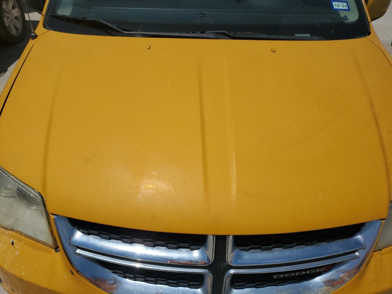 Photo 10 VIN: 2C4RDGCG5DR527895 - DODGE CARAVAN 