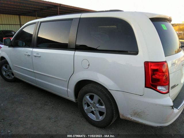 Photo 2 VIN: 2C4RDGCG5DR550416 - DODGE GRAND CARAVAN 