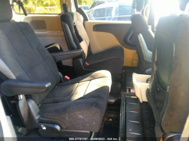 Photo 7 VIN: 2C4RDGCG5DR618553 - DODGE GRAND CARAVAN 