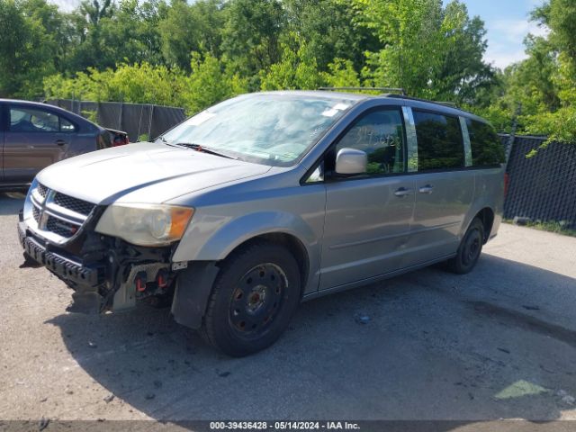 Photo 1 VIN: 2C4RDGCG5DR820759 - DODGE GRAND CARAVAN 