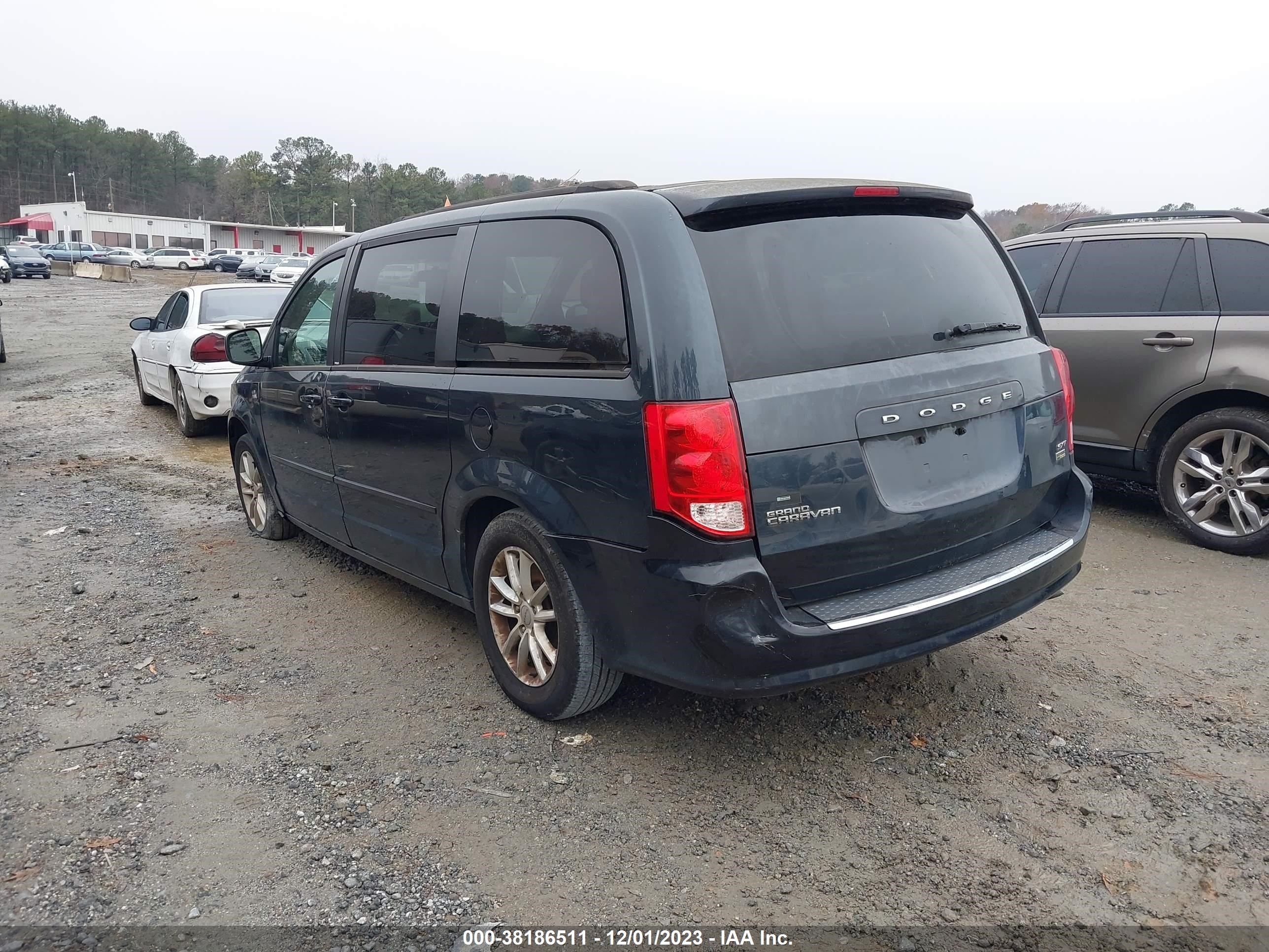 Photo 2 VIN: 2C4RDGCG5ER291105 - DODGE CARAVAN 