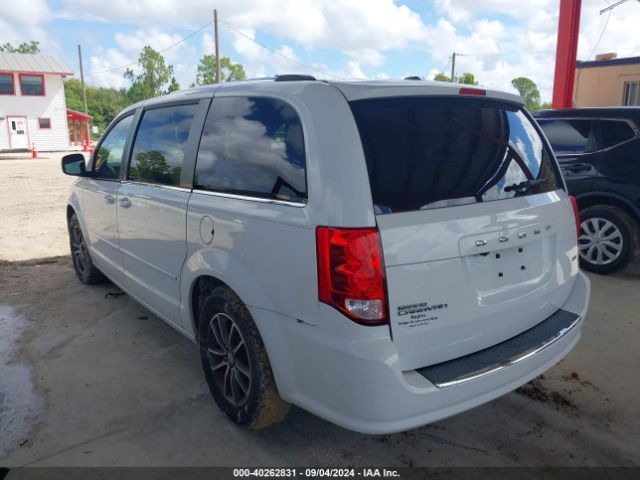 Photo 2 VIN: 2C4RDGCG5GR176927 - DODGE GRAND CARAVAN 