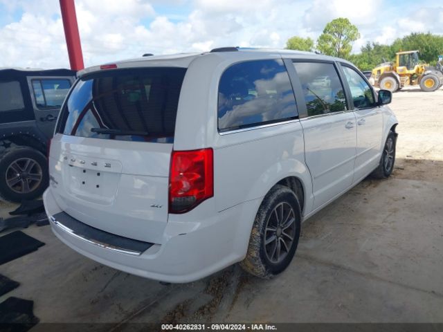 Photo 3 VIN: 2C4RDGCG5GR176927 - DODGE GRAND CARAVAN 