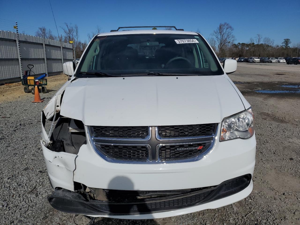 Photo 4 VIN: 2C4RDGCG5GR322145 - DODGE CARAVAN 