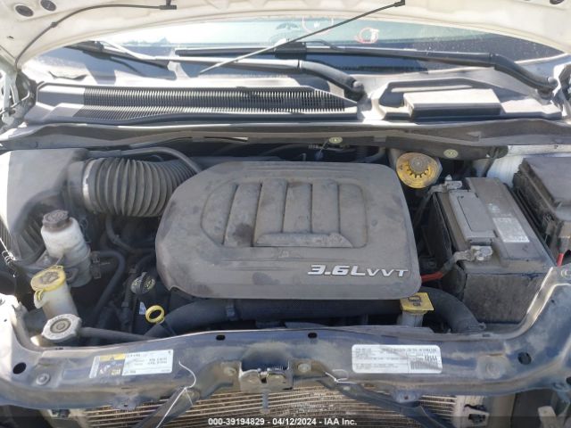 Photo 9 VIN: 2C4RDGCG5HR700093 - DODGE GRAND CARAVAN 