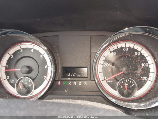 Photo 6 VIN: 2C4RDGCG5HR842251 - DODGE GRAND CARAVAN 