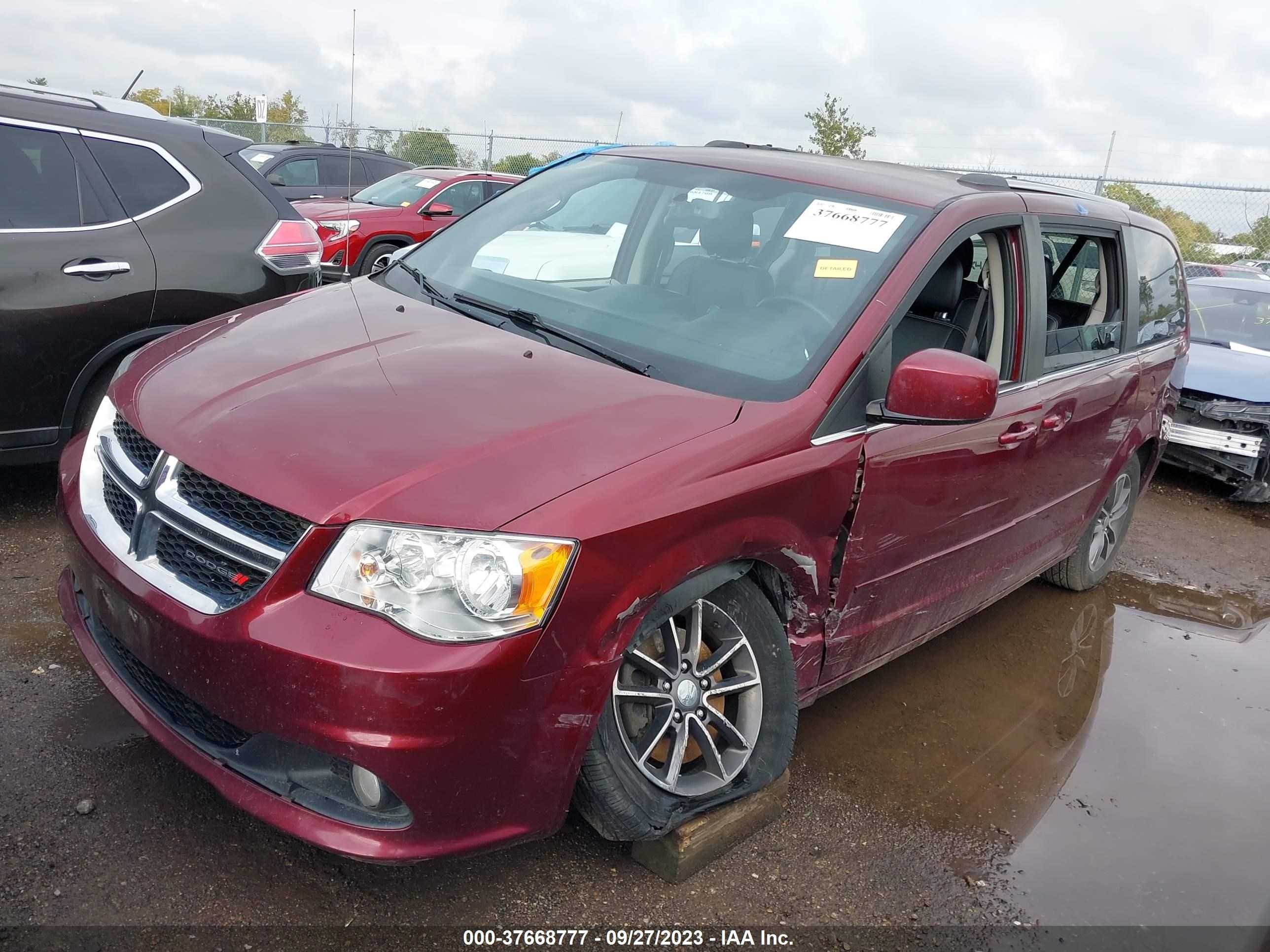 Photo 1 VIN: 2C4RDGCG5HR858806 - DODGE CARAVAN 