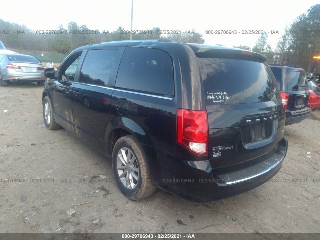 Photo 2 VIN: 2C4RDGCG5JR134118 - DODGE GRAND CARAVAN 