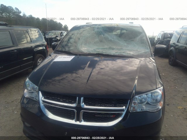 Photo 5 VIN: 2C4RDGCG5JR134118 - DODGE GRAND CARAVAN 