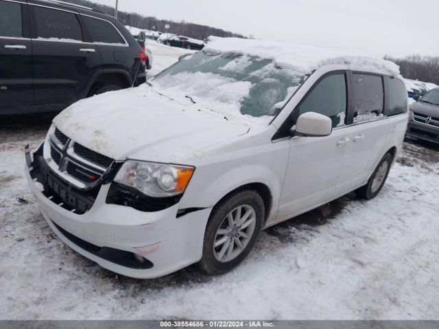 Photo 1 VIN: 2C4RDGCG5JR206130 - DODGE GRAND CARAVAN 