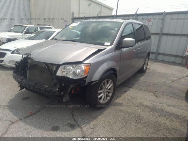 Photo 1 VIN: 2C4RDGCG5JR208427 - DODGE GRAND CARAVAN 