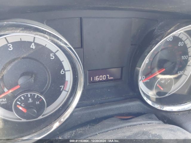 Photo 6 VIN: 2C4RDGCG5JR209478 - DODGE GRAND CARAVAN 