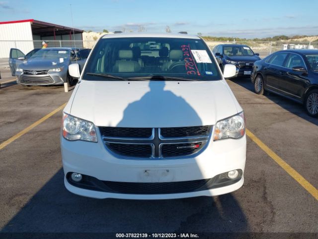 Photo 5 VIN: 2C4RDGCG5JR241234 - DODGE GRAND CARAVAN 