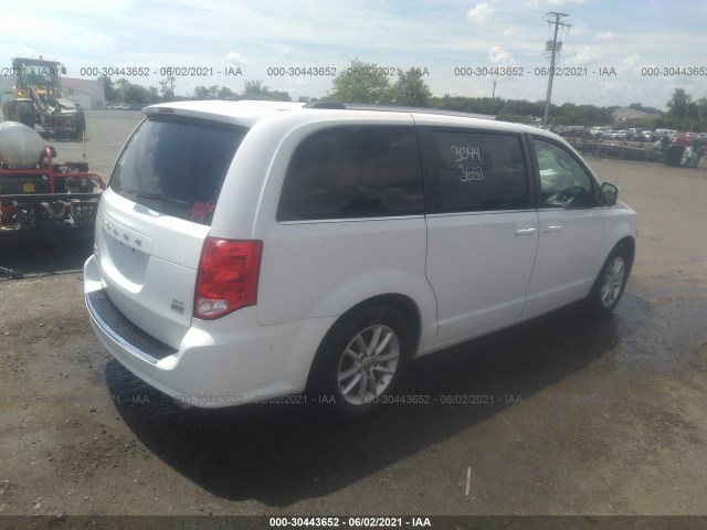 Photo 3 VIN: 2C4RDGCG5JR326705 - DODGE GRAND CARAVAN 