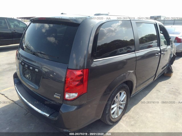 Photo 3 VIN: 2C4RDGCG5JR327109 - DODGE GRAND CARAVAN 