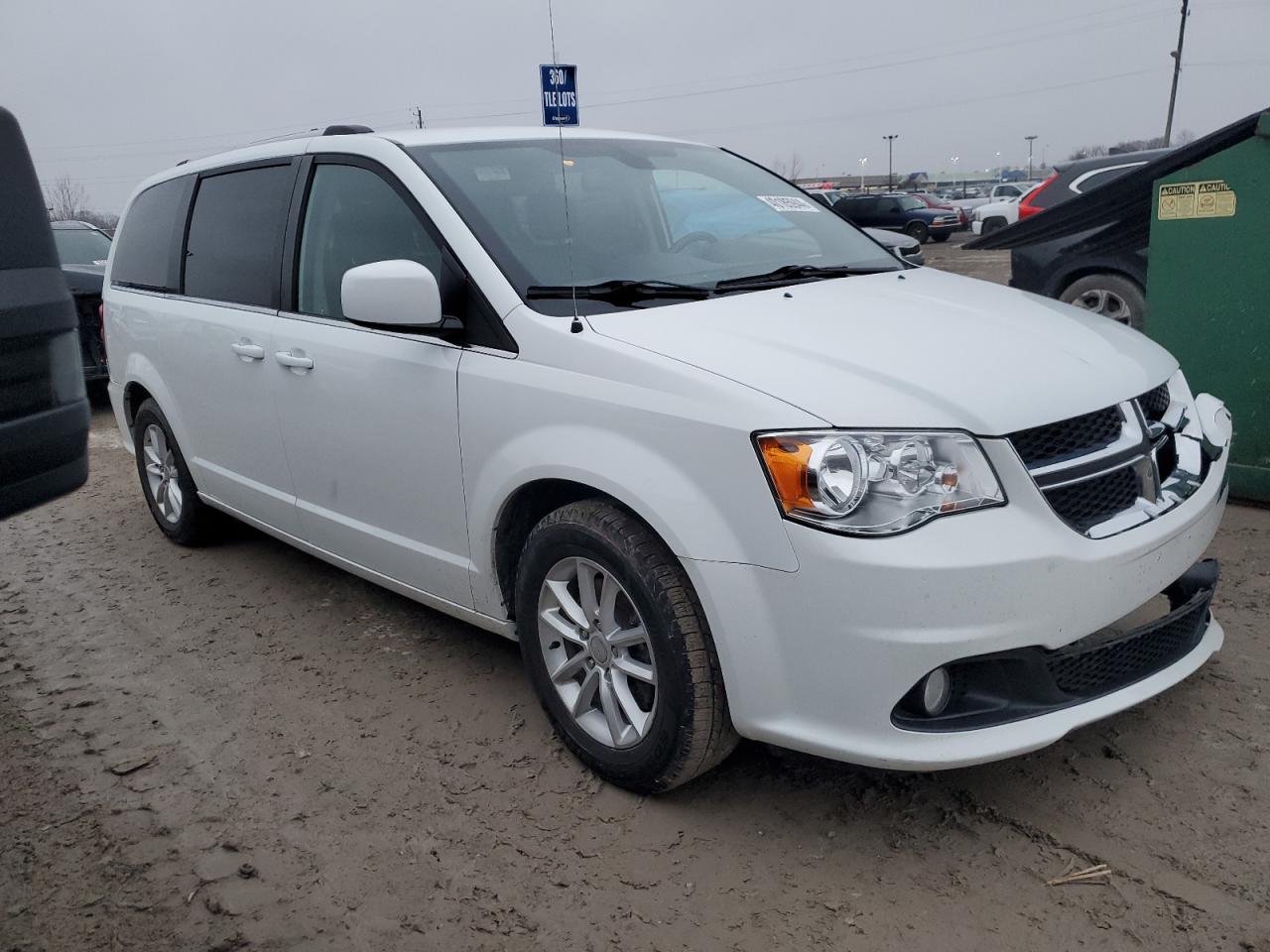 Photo 3 VIN: 2C4RDGCG5KR513654 - DODGE CARAVAN 