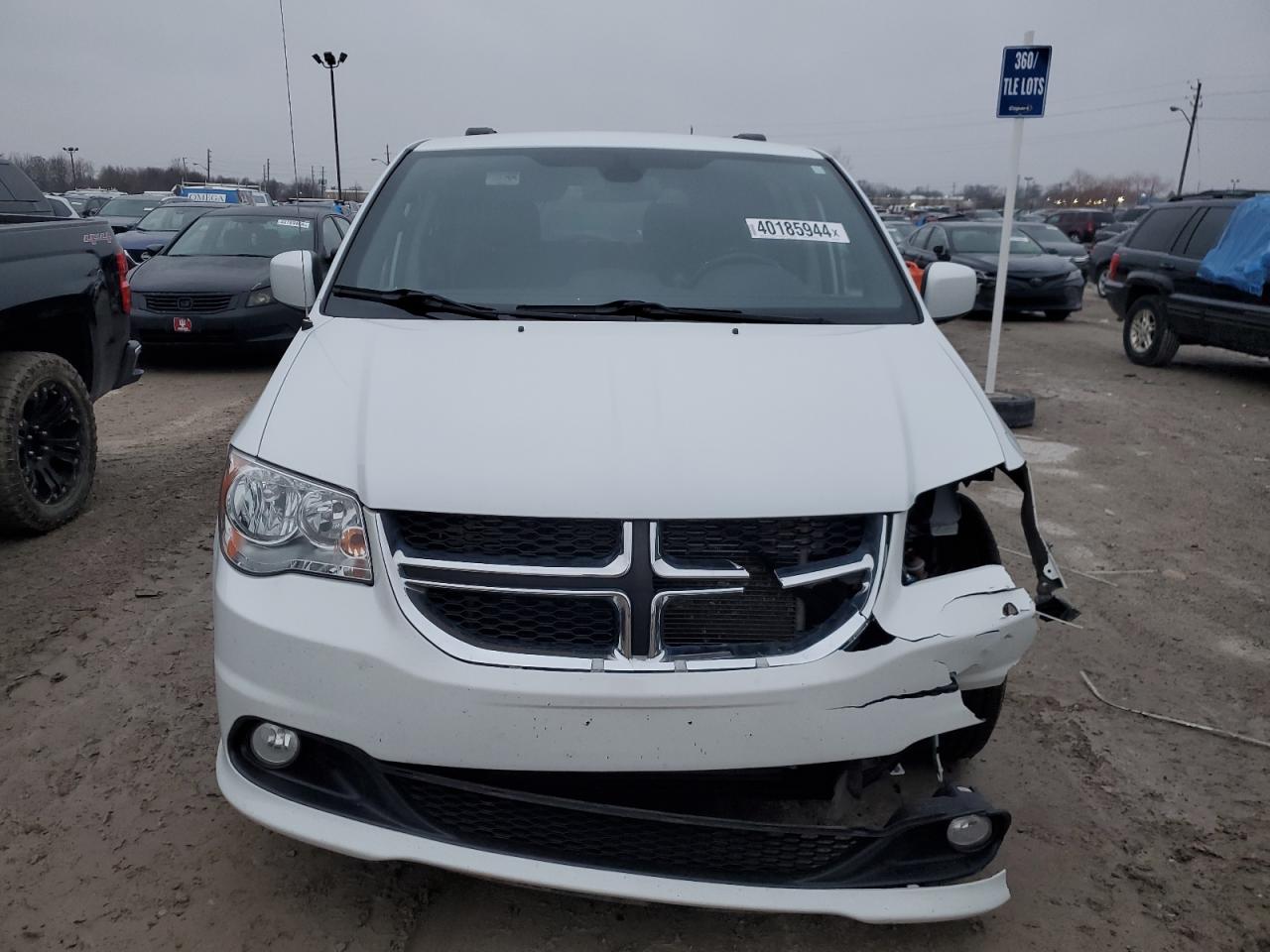 Photo 4 VIN: 2C4RDGCG5KR513654 - DODGE CARAVAN 