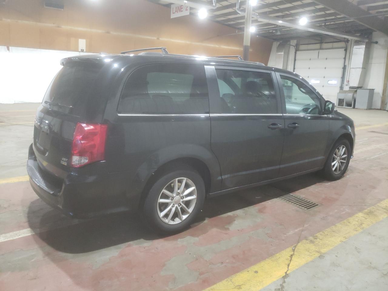 Photo 2 VIN: 2C4RDGCG5KR542250 - DODGE CARAVAN 