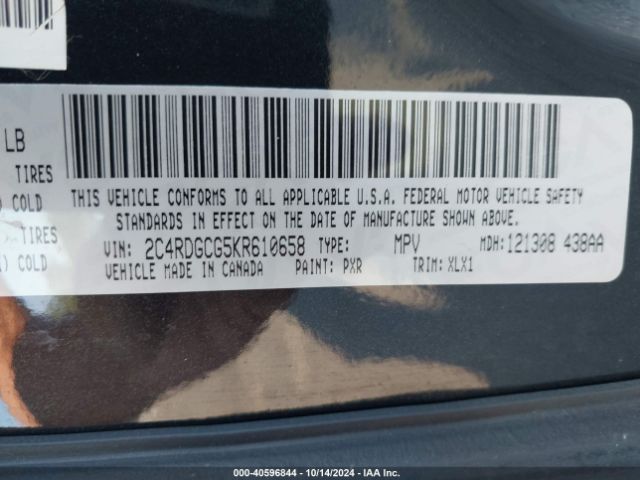 Photo 8 VIN: 2C4RDGCG5KR610658 - DODGE GRAND CARAVAN 