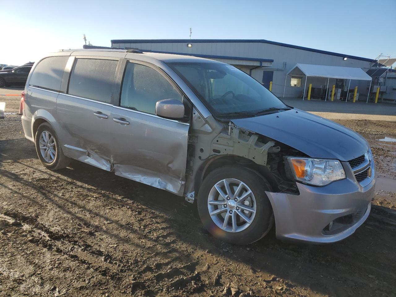 Photo 3 VIN: 2C4RDGCG5KR752783 - DODGE CARAVAN 