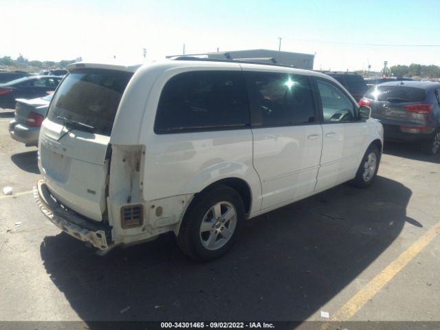 Photo 3 VIN: 2C4RDGCG6CR301945 - DODGE GRAND CARAVAN 