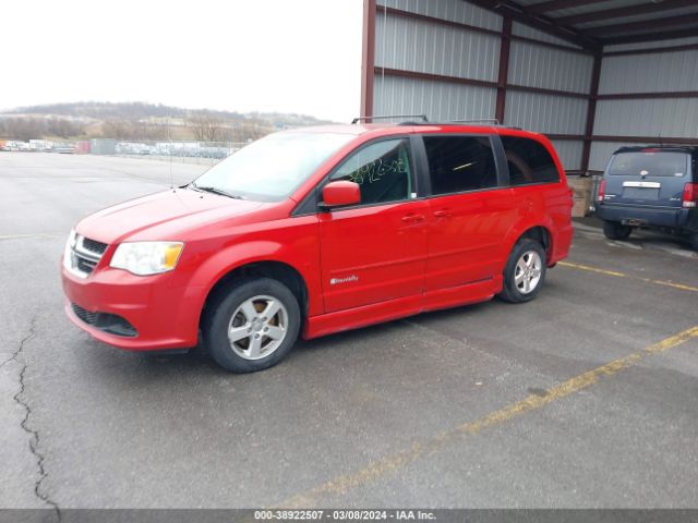 Photo 1 VIN: 2C4RDGCG6DR654638 - DODGE GRAND CARAVAN 