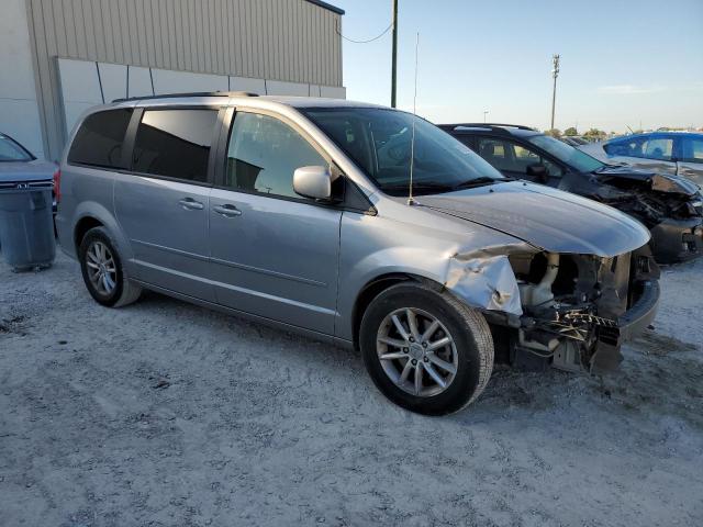 Photo 3 VIN: 2C4RDGCG6ER181888 - DODGE CARAVAN 