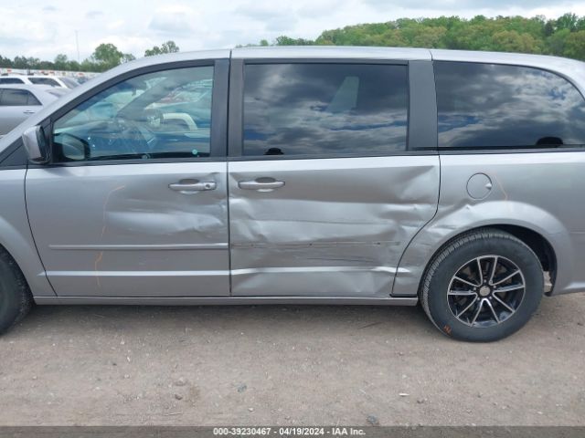 Photo 5 VIN: 2C4RDGCG6GR226962 - DODGE GRAND CARAVAN 