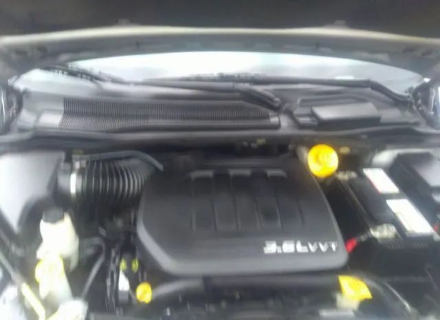 Photo 9 VIN: 2C4RDGCG6GR310862 - DODGE GRAND CARAVAN 