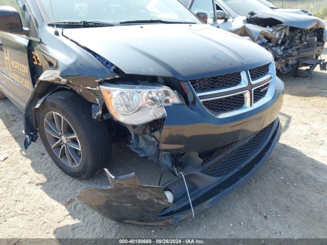 Photo 5 VIN: 2C4RDGCG6HR624741 - DODGE GRAND CARAVAN 