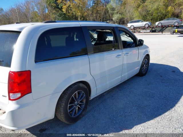 Photo 3 VIN: 2C4RDGCG6HR682462 - DODGE GRAND CARAVAN 