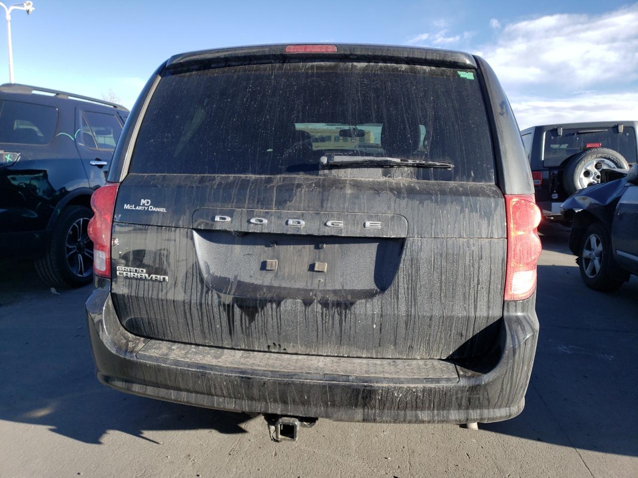 Photo 5 VIN: 2C4RDGCG6HR707280 - DODGE CARAVAN 