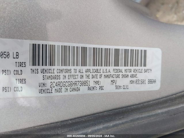 Photo 8 VIN: 2C4RDGCG6HR730851 - DODGE GRAND CARAVAN 