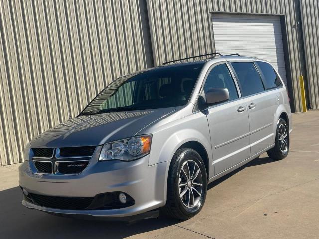 Photo 1 VIN: 2C4RDGCG6HR779368 - DODGE CARAVAN 