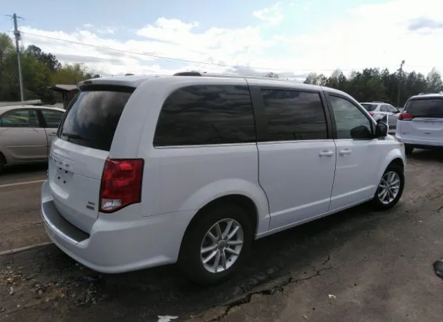 Photo 3 VIN: 2C4RDGCG6JR238794 - DODGE GRAND CARAVAN 