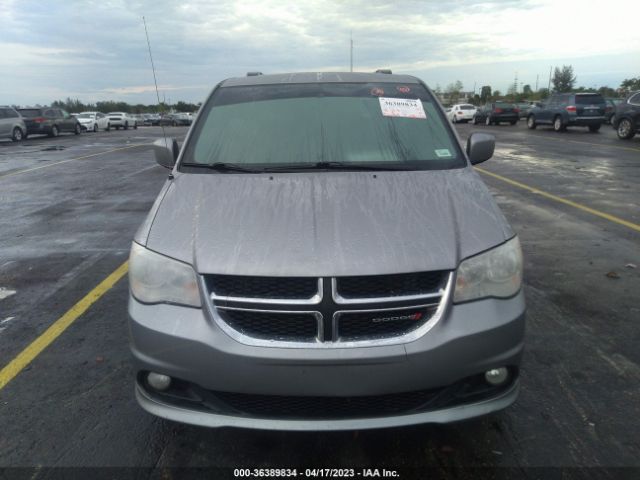 Photo 5 VIN: 2C4RDGCG6JR265736 - DODGE GRAND CARAVAN 