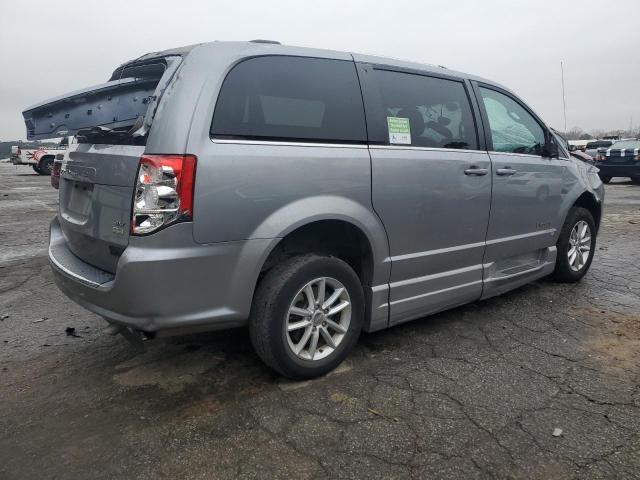 Photo 2 VIN: 2C4RDGCG6JR282522 - DODGE CARAVAN 