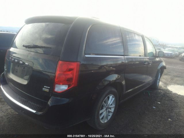 Photo 3 VIN: 2C4RDGCG6JR323814 - DODGE GRAND CARAVAN 