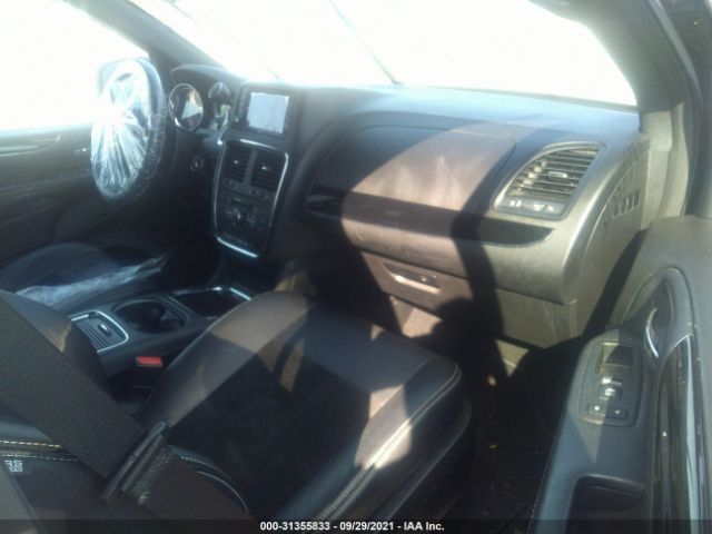 Photo 4 VIN: 2C4RDGCG6KR502825 - DODGE GRAND CARAVAN 