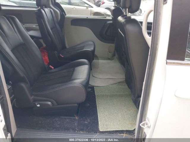 Photo 7 VIN: 2C4RDGCG6KR669394 - DODGE GRAND CARAVAN 