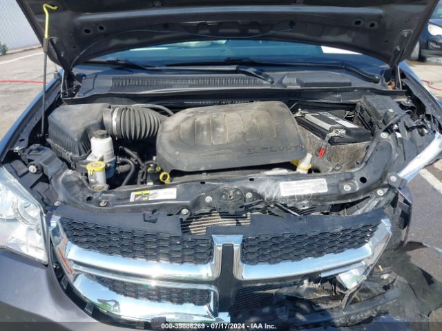 Photo 9 VIN: 2C4RDGCG6KR754882 - DODGE GRAND CARAVAN 