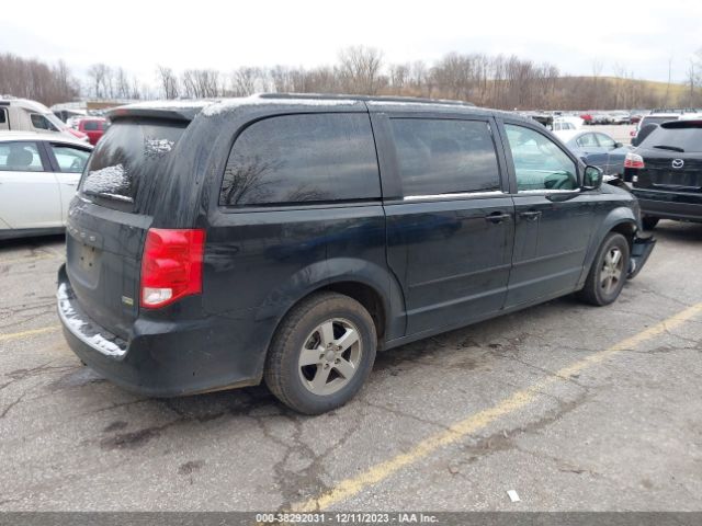 Photo 3 VIN: 2C4RDGCG7CR193223 - DODGE GRAND CARAVAN 